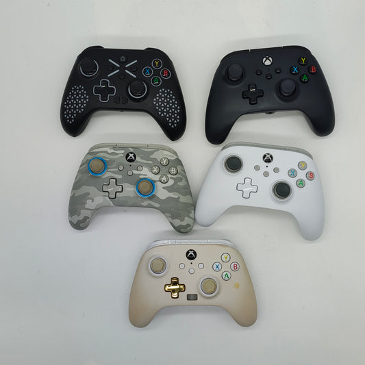 Lot of 5 Broken Third-Party Microsoft Xbox One/Series Controllers