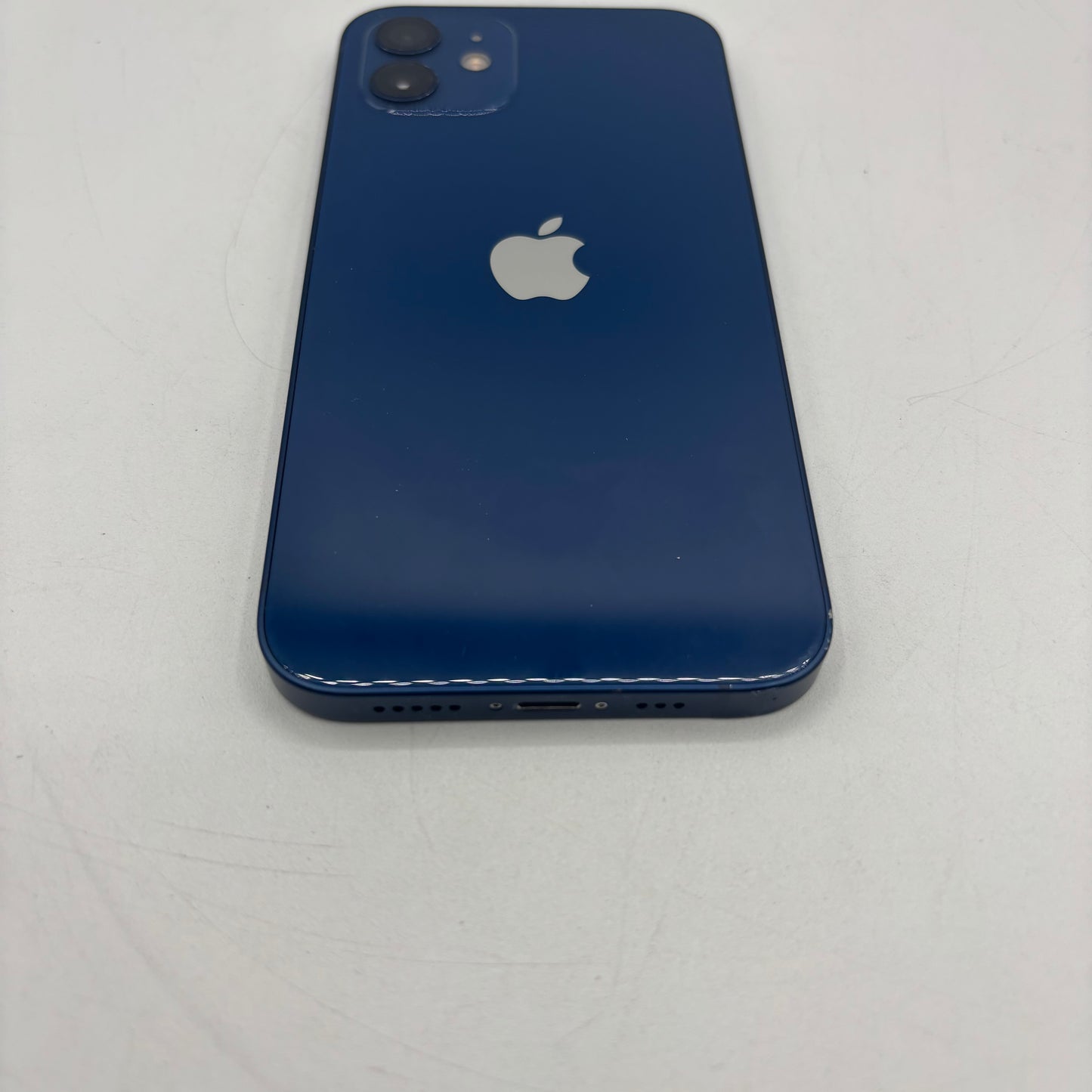 Factory Unlocked Apple iPhone 12 64GB Blue MGF73LL/A