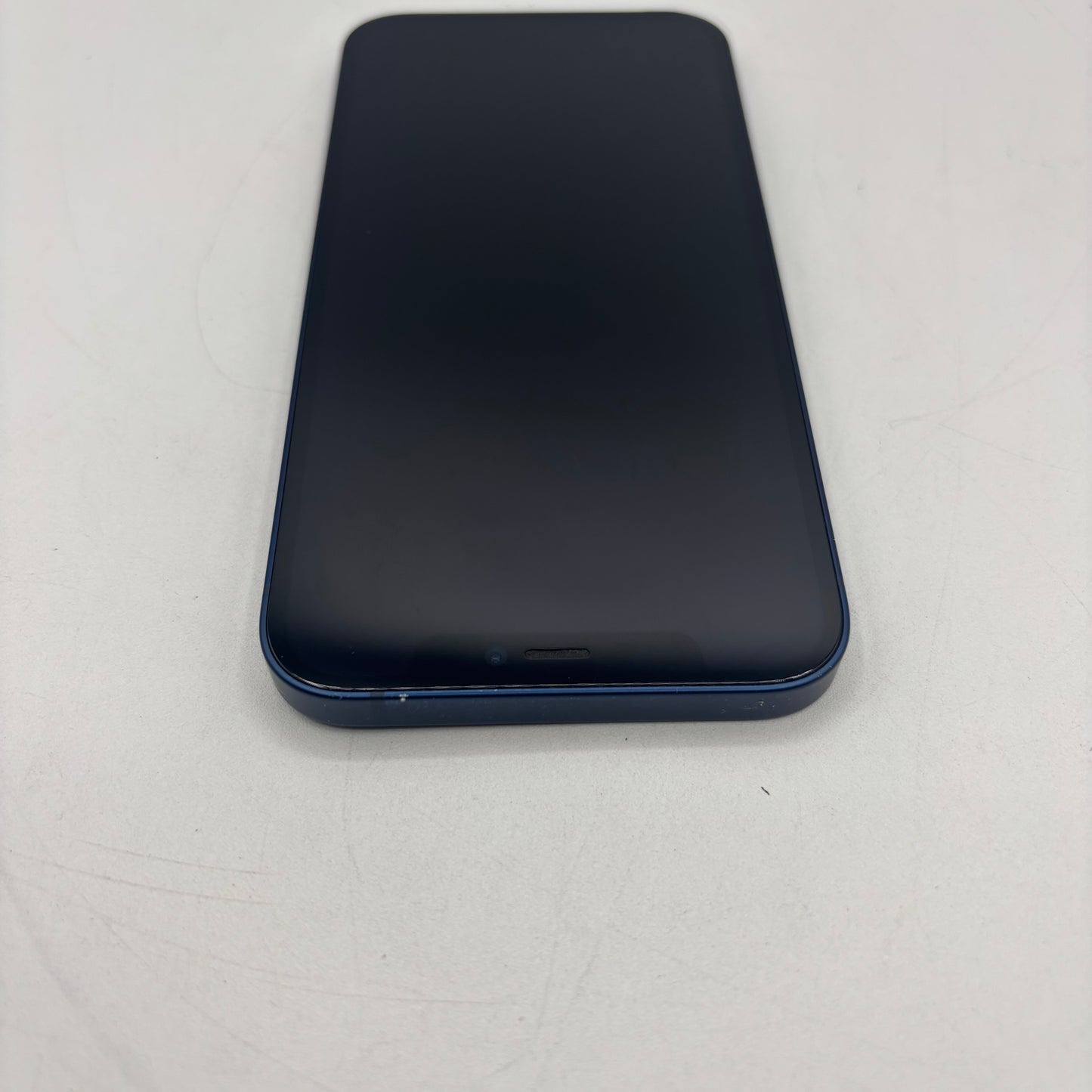 Factory Unlocked Apple iPhone 12 64GB Blue MGF73LL/A